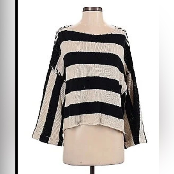 By Together Sweater M/L - Picture 1 of 4